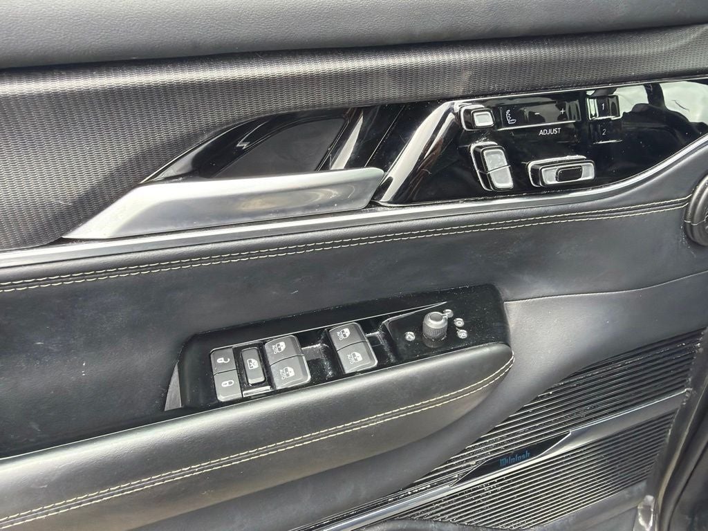 2024 Jeep Grand Wagoneer L Series II OBSIDIAN