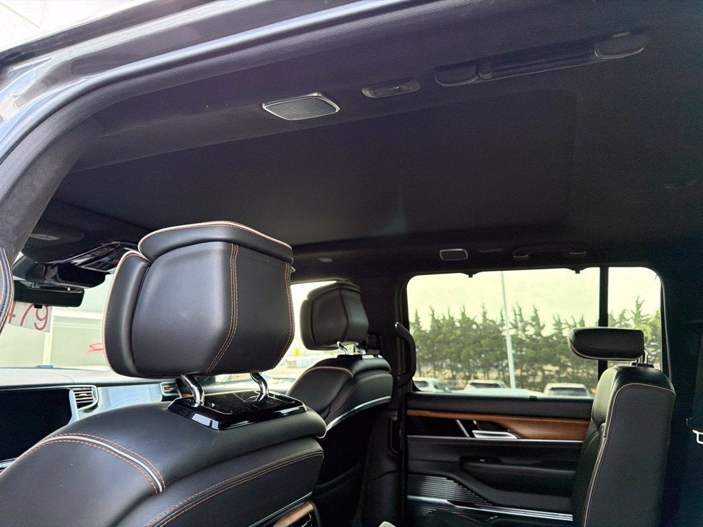 2024 Jeep Grand Wagoneer L Series III