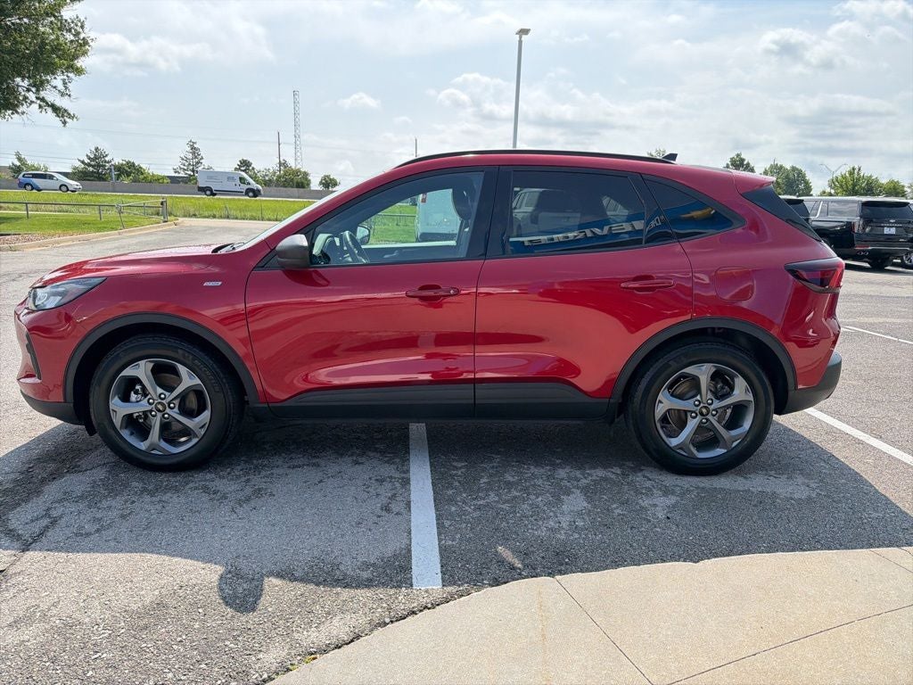 2025 Ford Escape Hybrid ST-Line