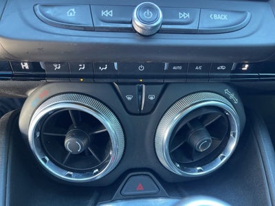 2022 Chevrolet Camaro LT1