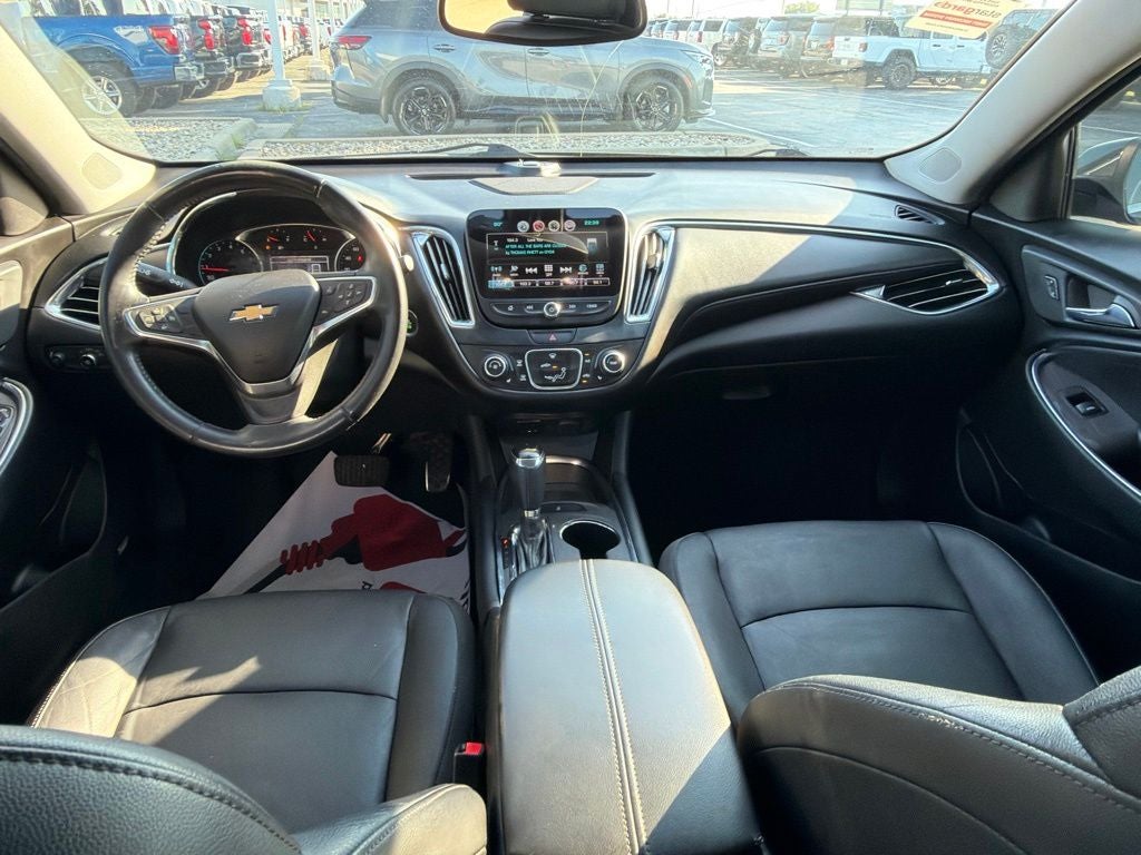 2017 Chevrolet Malibu LT 1LT