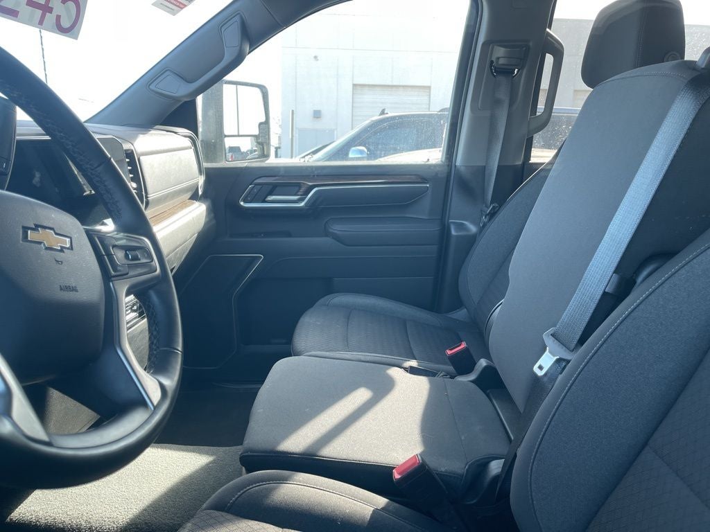 2025 Chevrolet Silverado 2500HD LT