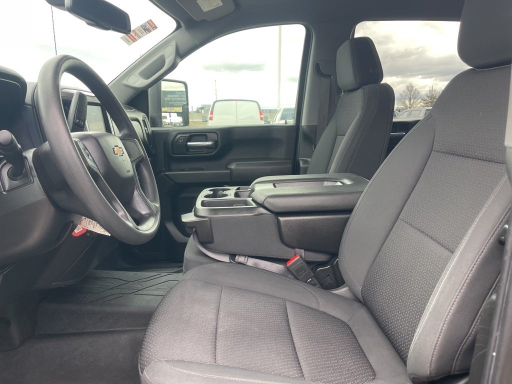 2022 Chevrolet Silverado 2500HD Custom