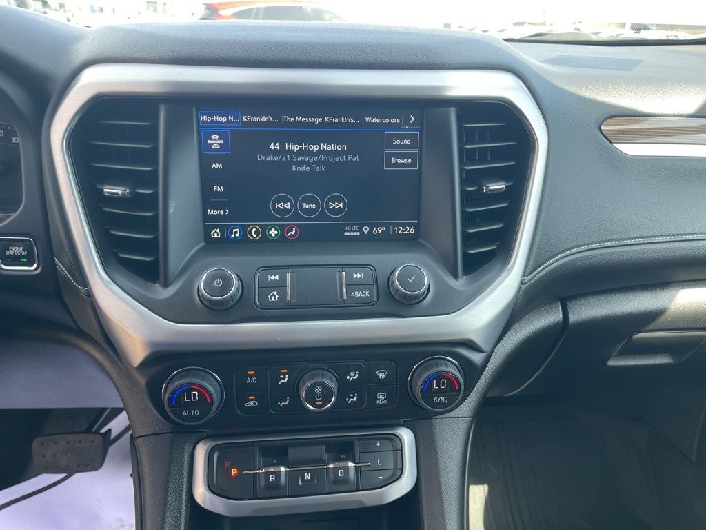 2023 GMC Acadia SLE