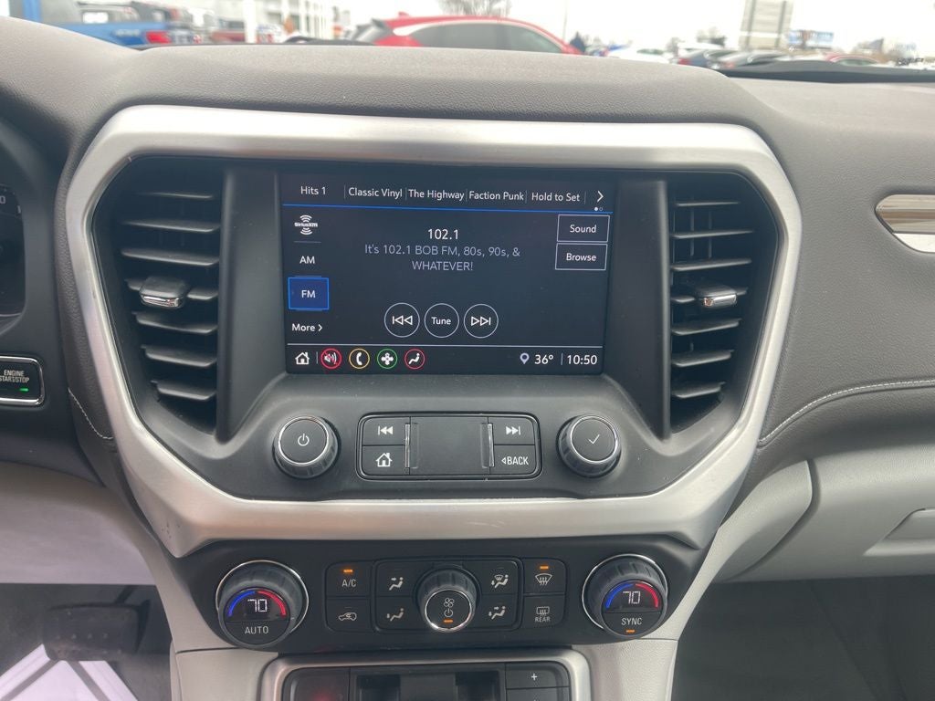 2023 GMC Acadia SLE