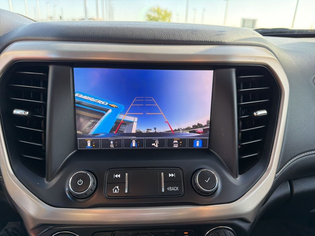 2021 GMC Acadia Denali