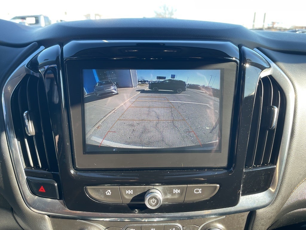 2018 Chevrolet Traverse LT Cloth w/1LT