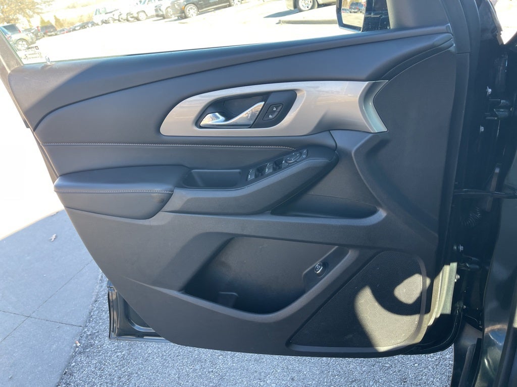 2018 Chevrolet Traverse LT Cloth w/1LT