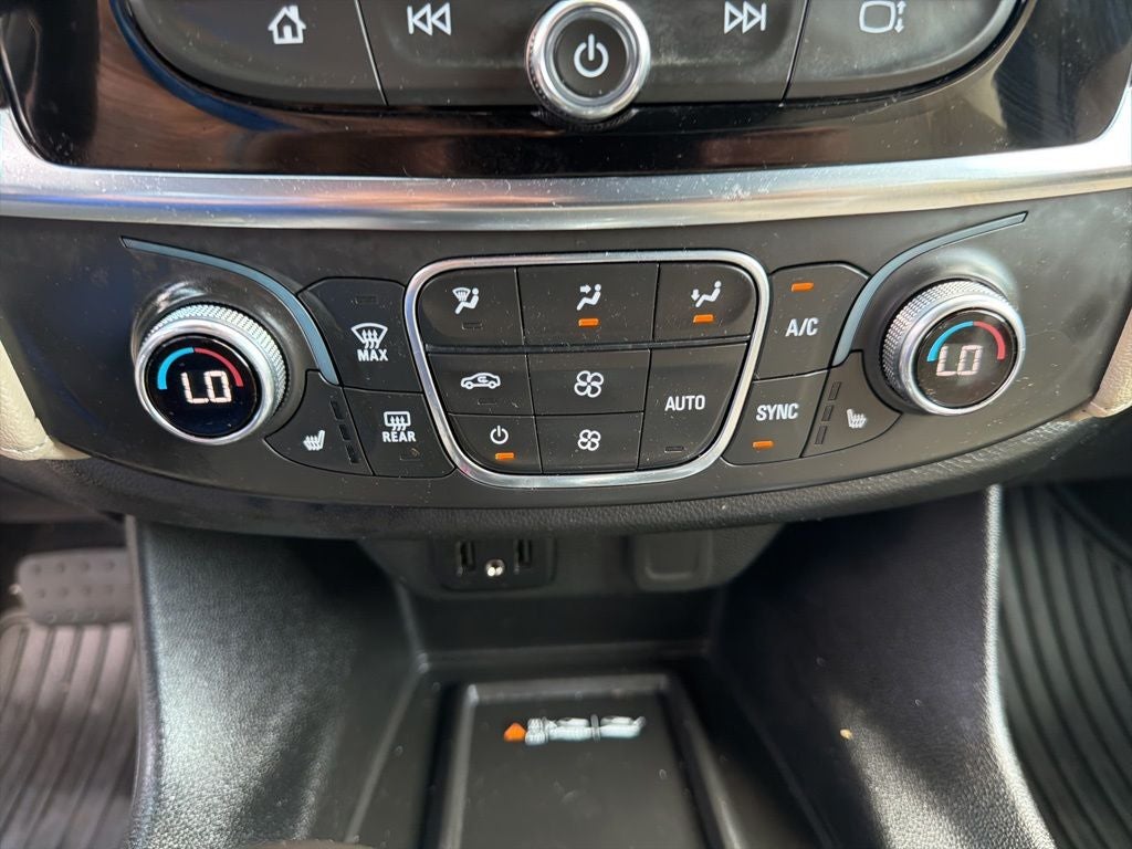 2022 Chevrolet Traverse LT 1LT