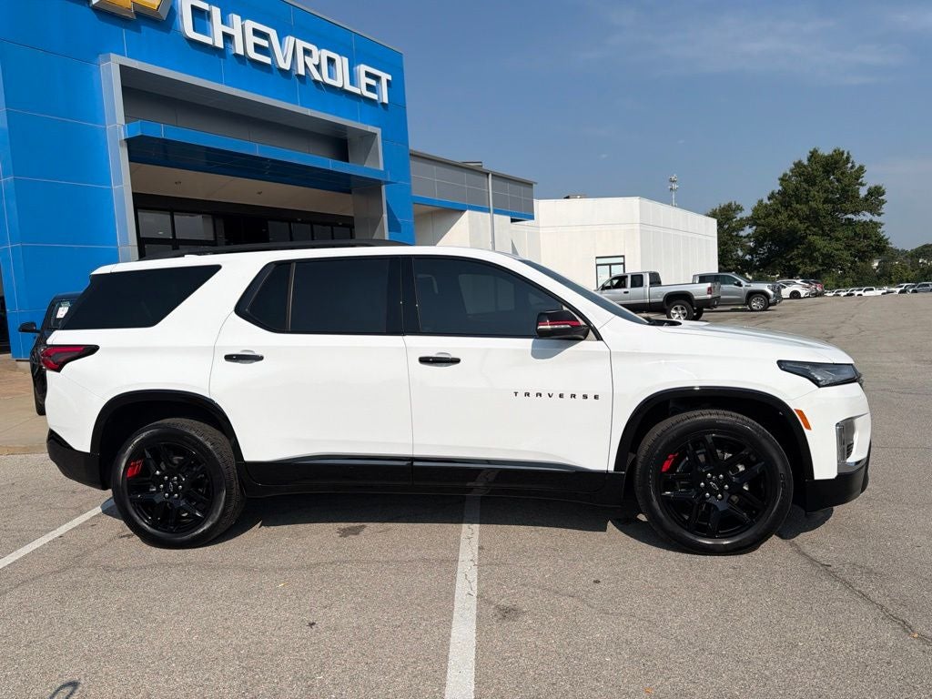 Used 2023 Chevrolet Traverse Premier with VIN 1GNEVKKW8PJ310736 for sale in Kansas City