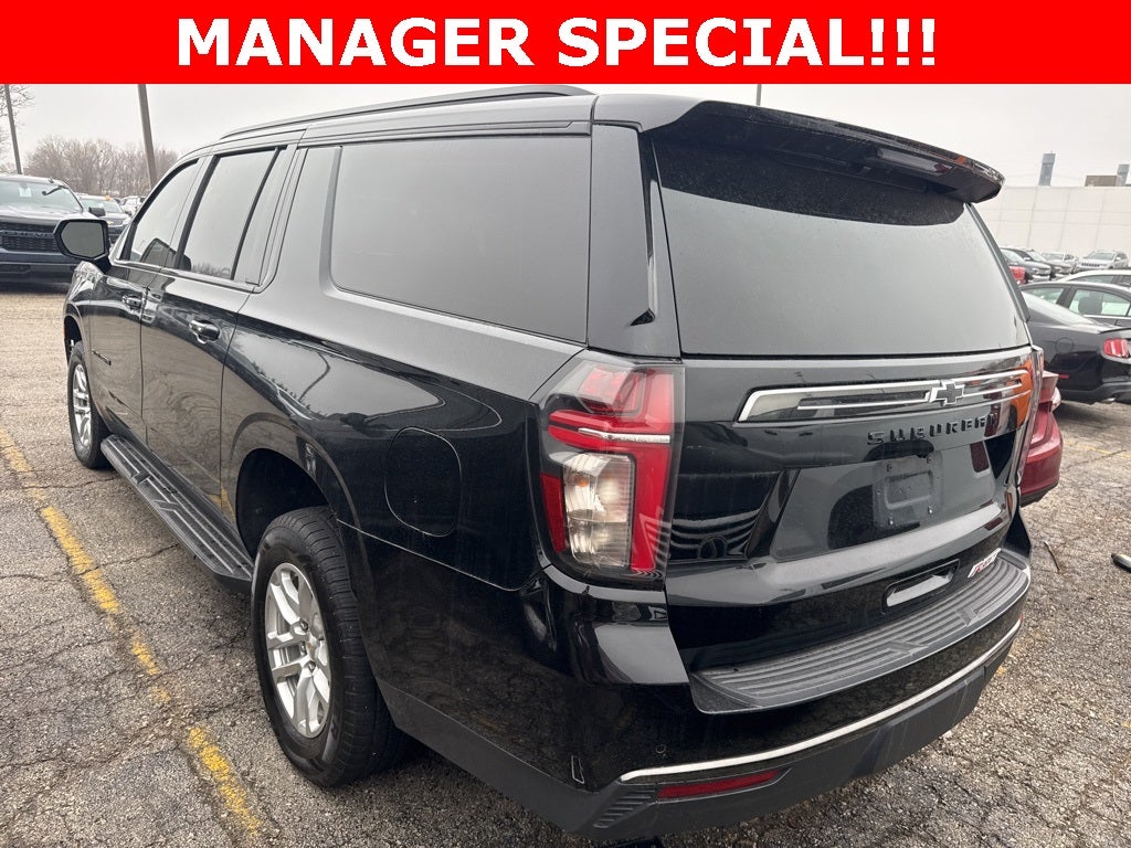 2022 Chevrolet Suburban RST