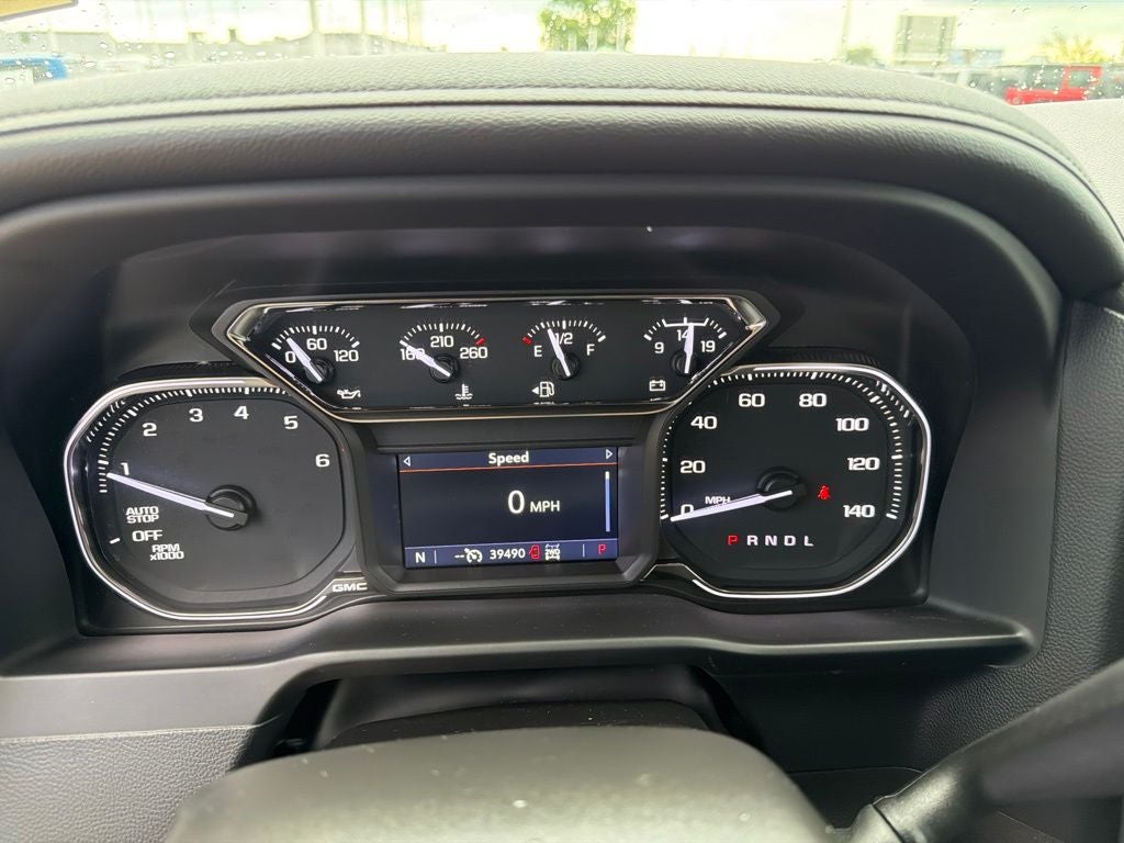 2022 GMC Sierra 1500 Limited AT4