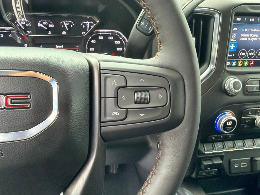 2022 GMC Sierra 1500 Limited AT4