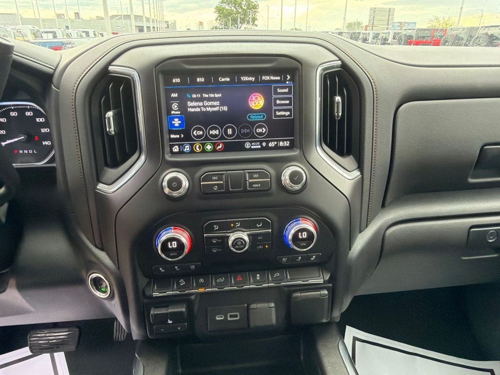 2022 GMC Sierra 1500 Limited AT4