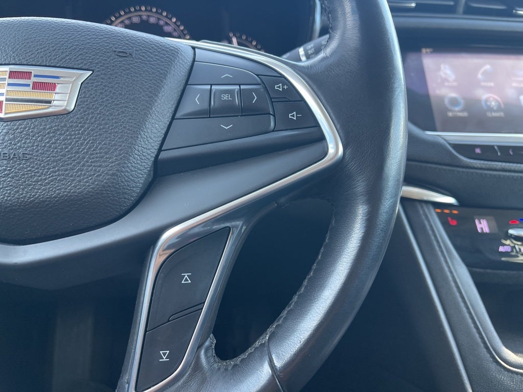 2017 Cadillac XT5 Luxury