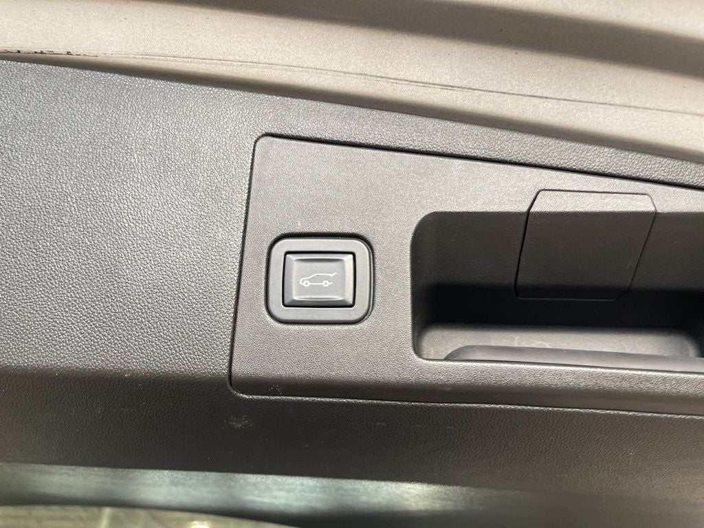 2018 Cadillac XT5 Premium Luxury