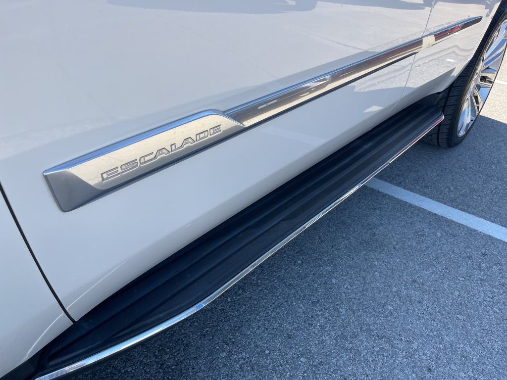 2017 Cadillac Escalade Base