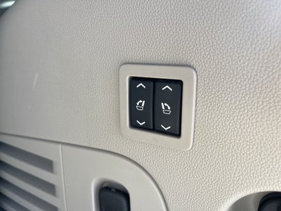 2017 Cadillac Escalade Base