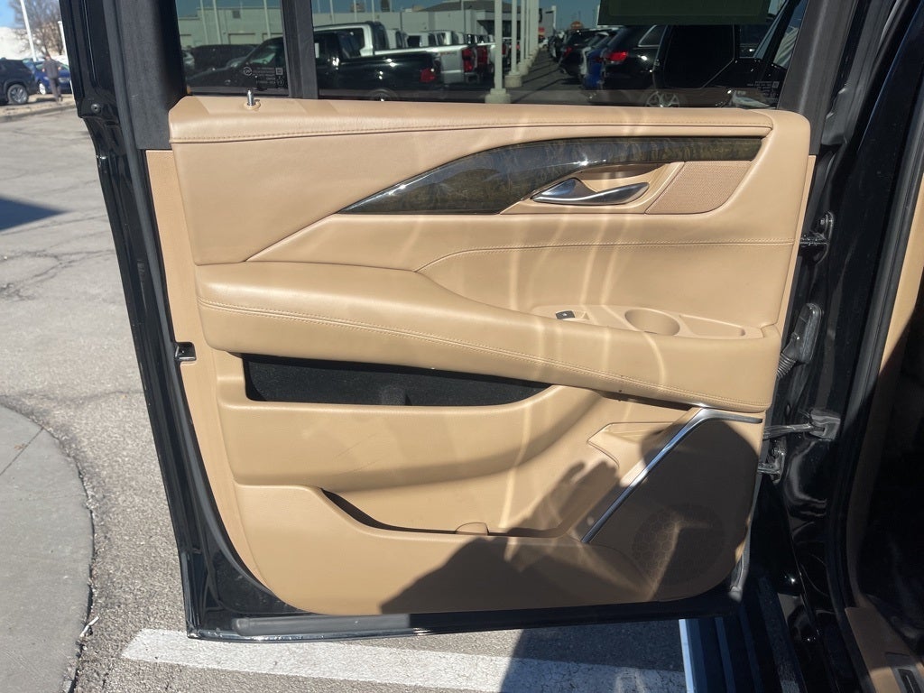 2019 Cadillac Escalade ESV Platinum Edition