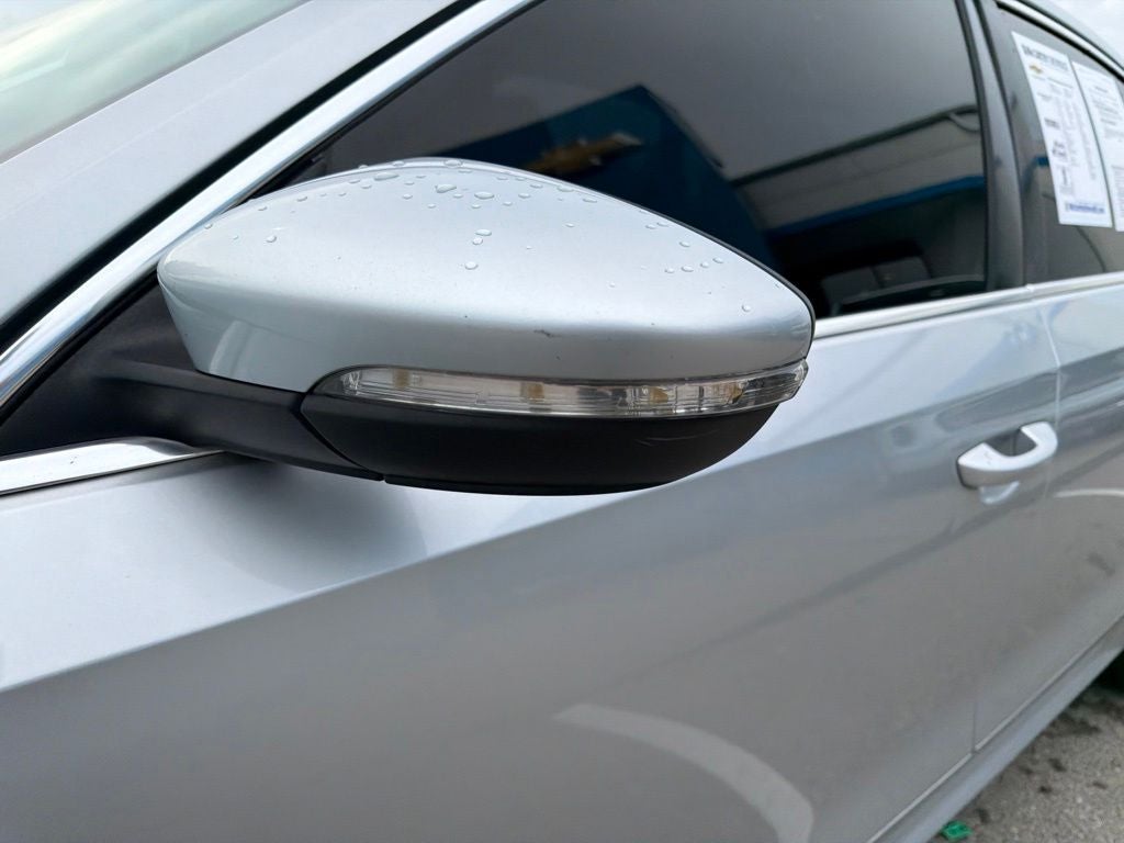 2016 Volkswagen Passat 1.8T SE