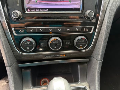 2016 Volkswagen Passat 1.8T SE