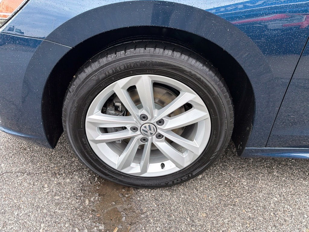 2020 Volkswagen Passat 2.0T SE