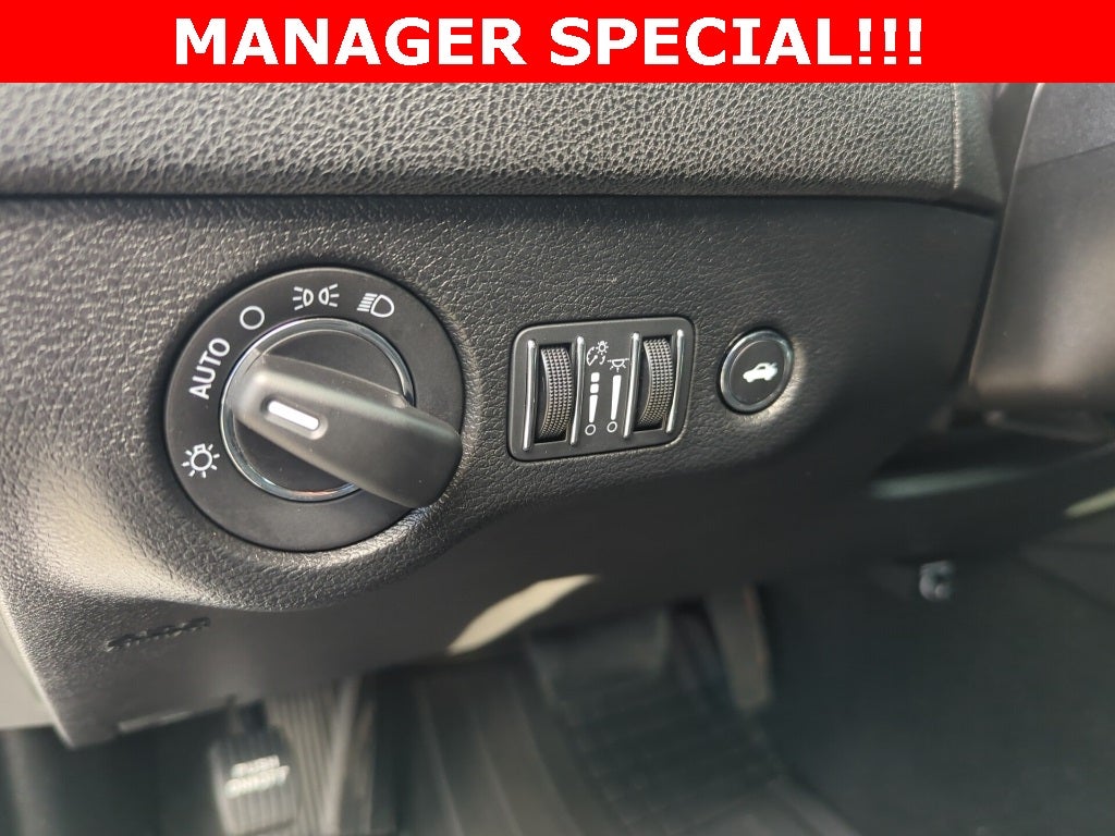 2022 Chrysler 300 Touring