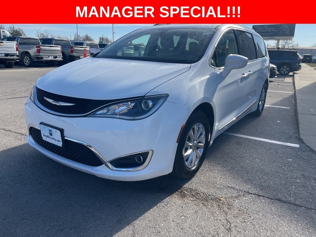 2018 Chrysler Pacifica Touring L