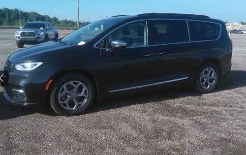 2023 Chrysler Pacifica Limited