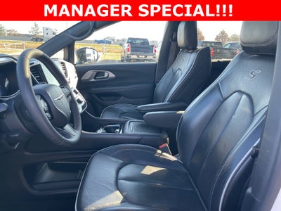 2025 Chrysler Pacifica Limited