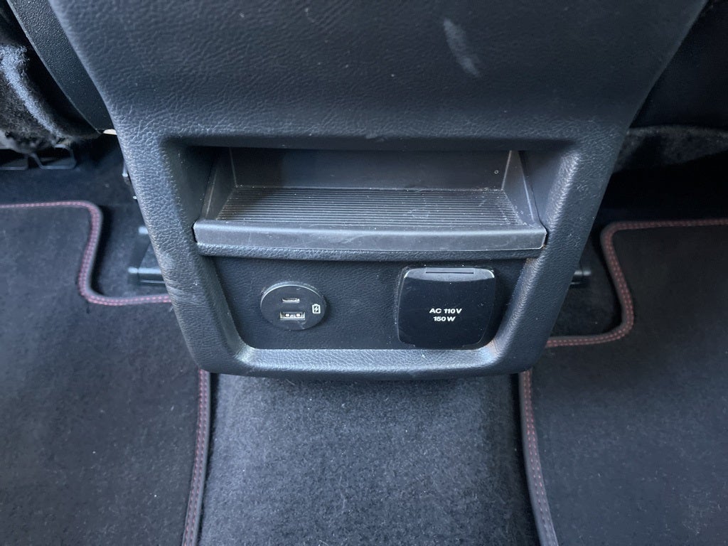 2022 Ford Edge ST Line