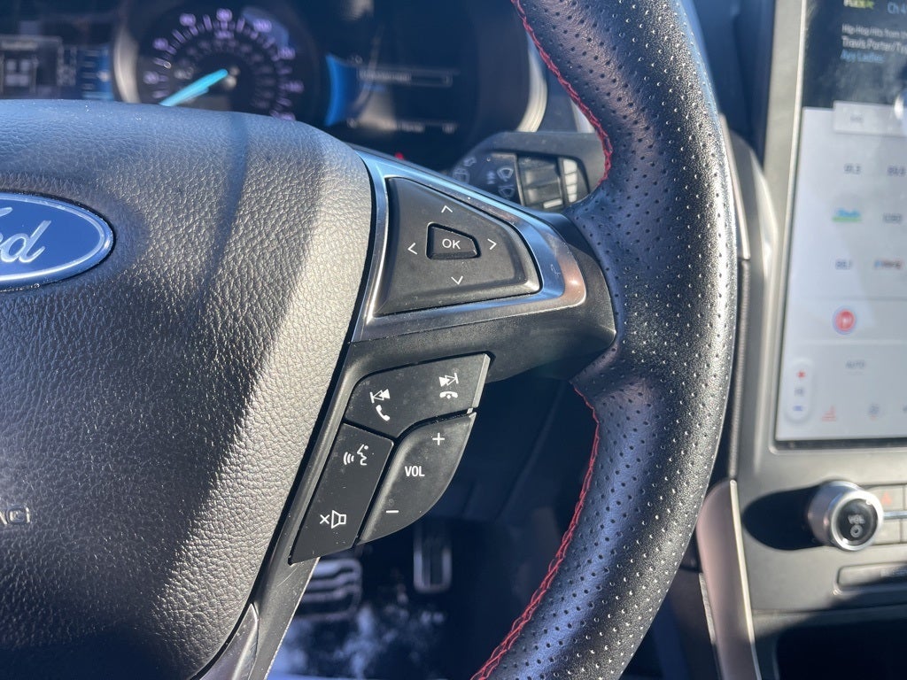 2022 Ford Edge ST Line