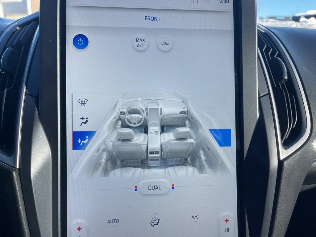 2022 Ford Edge ST Line