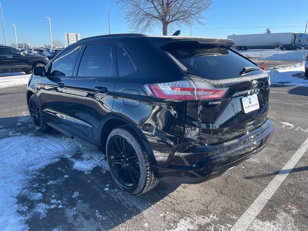 2022 Ford Edge ST Line