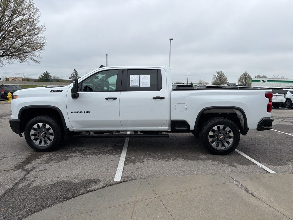 2024 Chevrolet Silverado 2500HD Custom