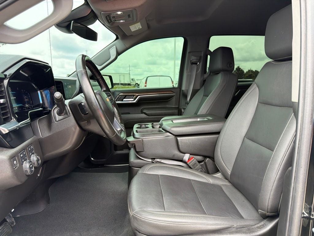 2024 Chevrolet Silverado 1500 LT