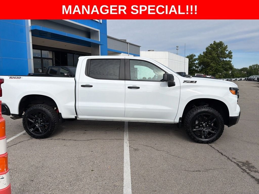 2024 Chevrolet Silverado 1500 Custom Trail Boss