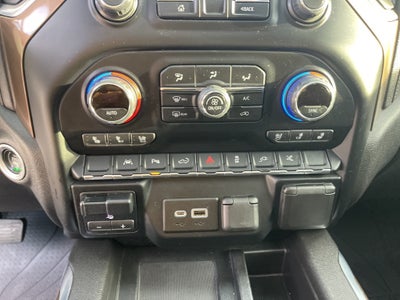 2022 Chevrolet Silverado 1500 LTD High Country