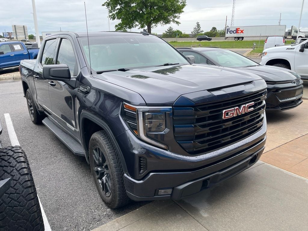 2025 GMC Sierra 1500 Elevation
