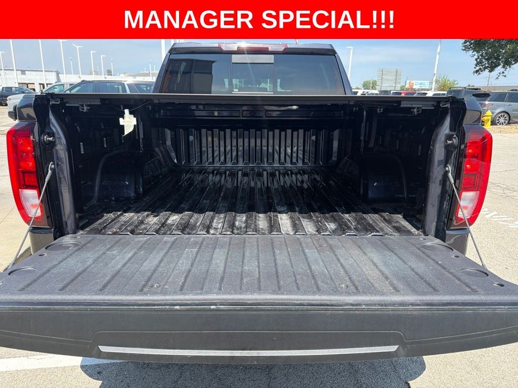 2025 GMC Sierra 1500 Elevation