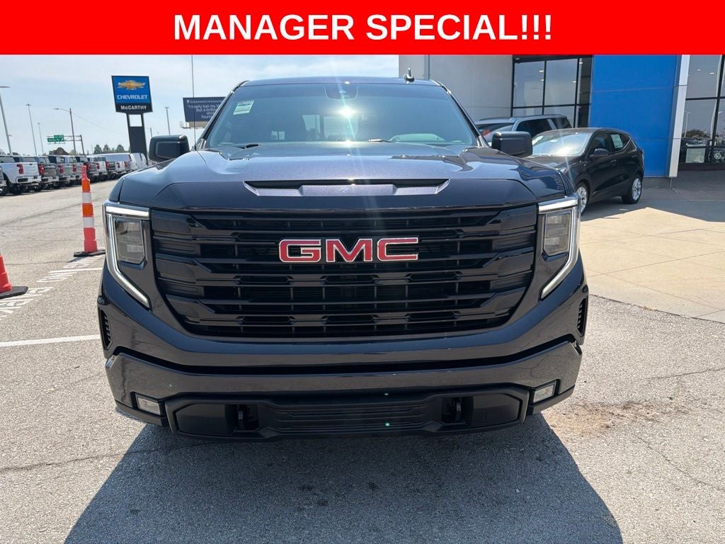 2025 GMC Sierra 1500 Elevation
