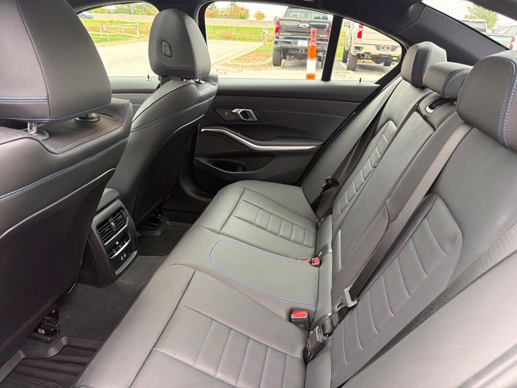 2025 BMW 3 Series M340i xDrive