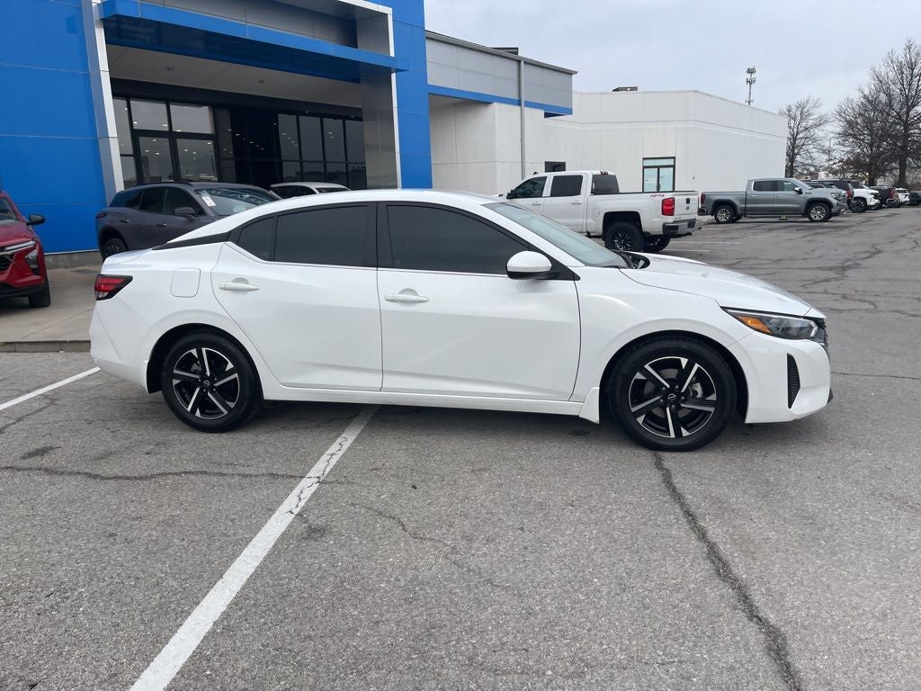 Certified 2024 Nissan Sentra SV with VIN 3N1AB8CV5RY245256 for sale in Kansas City