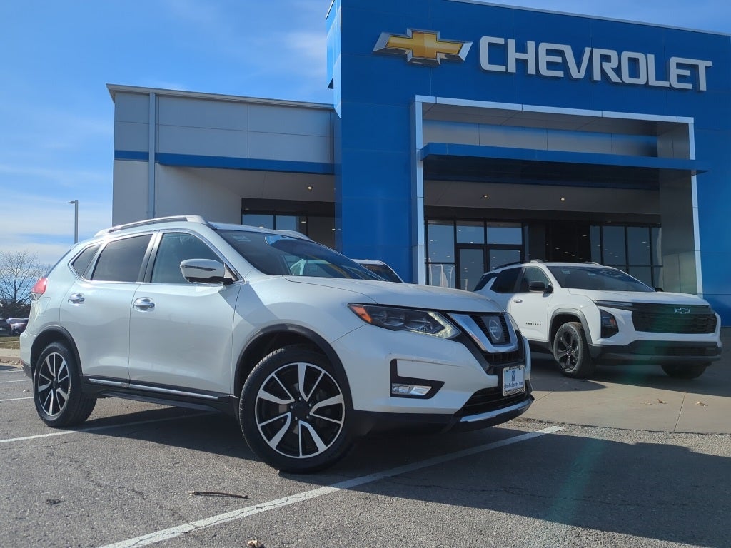 2017 Nissan Rogue SV