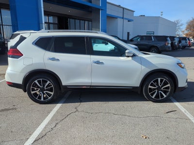 2017 Nissan Rogue SV