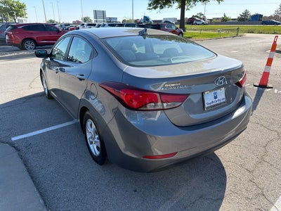 2014 Hyundai ELANTRA SE