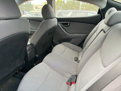 2014 Hyundai ELANTRA SE