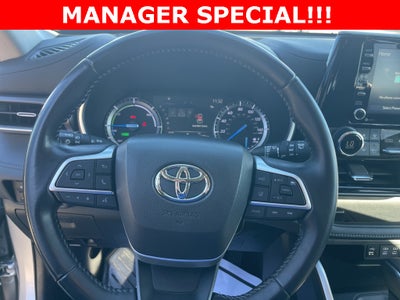 2022 Toyota Highlander Hybrid XLE