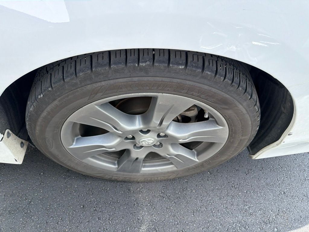 2017 Toyota Sienna SE Premium 8 Passenger
