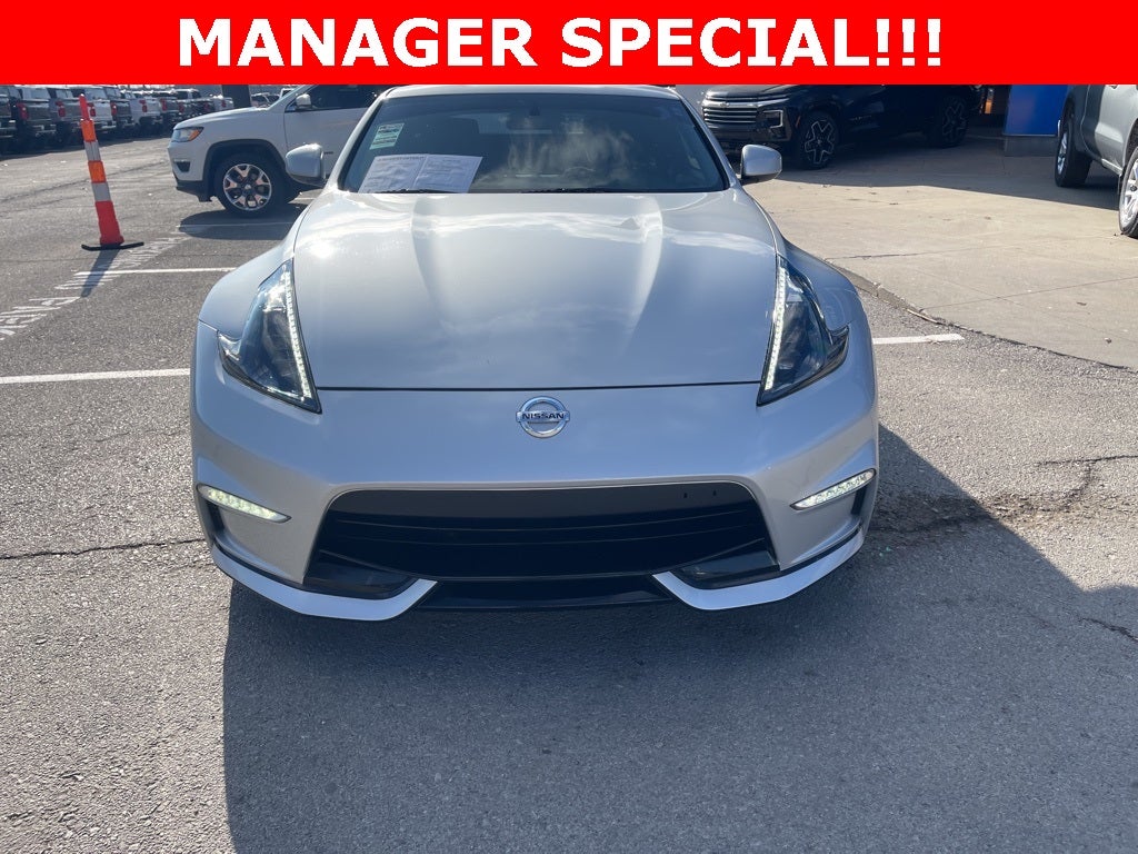 2017 Nissan 370Z Base